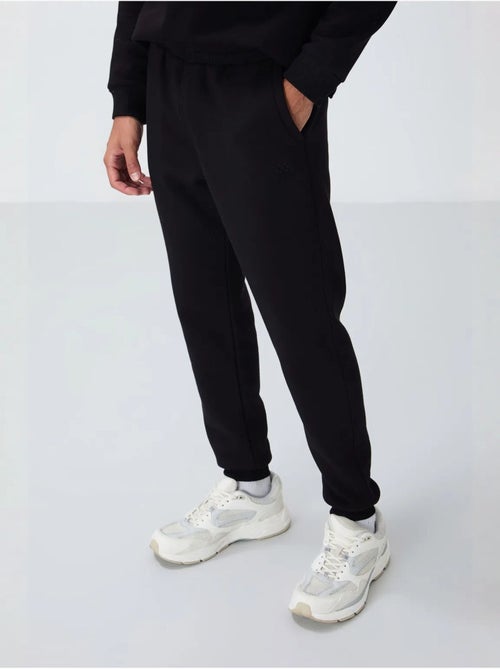 Ensemble homme sweat et pantalon en molleton tommy - Kiabi Ensemble homme sweat et pantalon en molleton tommy - Kiabi