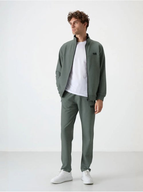 Ensemble homme sweat et pantalon en molleton tricoté tommy - Kiabi Ensemble homme sweat et pantalon en molleton tricoté tommy - Kiabi