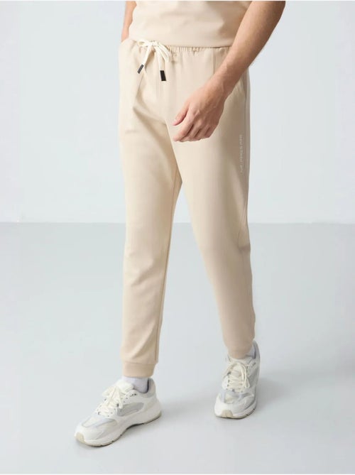 Ensemble homme t-shirt et pantalon oversize tommy - Kiabi Ensemble homme t-shirt et pantalon oversize tommy - Kiabi