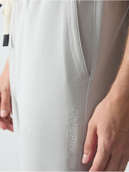 Ensemble homme t-shirt et pantalon oversize tommy - Kiabi Ensemble homme t-shirt et pantalon oversize tommy - Kiabi