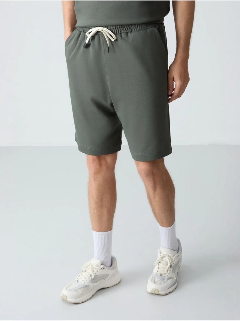 Ensemble homme t-shirt oversize et short en coton mélangé tommy Kaki - Kiabi