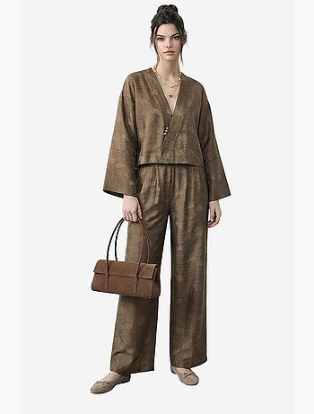Ensemble kimono oversize à col v fleuri et pantalon large lucci