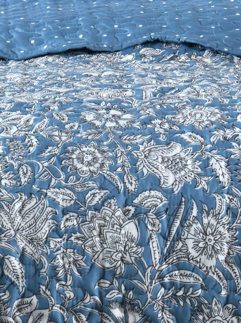 Ensemble réversible boutis et taies au style fleuri Bleu - Kiabi