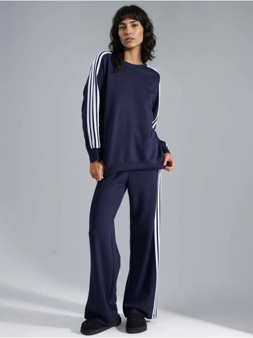 Ensemble sweat-shirt rayé à col rond et pantalon droit hiccup - Kiabi