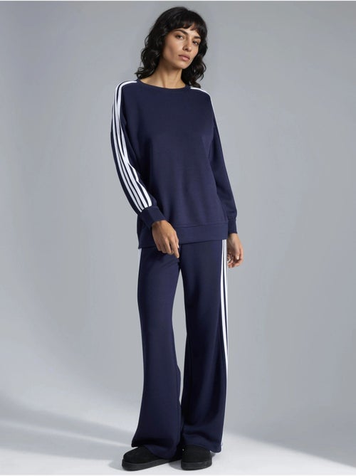Ensemble sweat-shirt rayé à col rond et pantalon droit hiccup - Kiabi