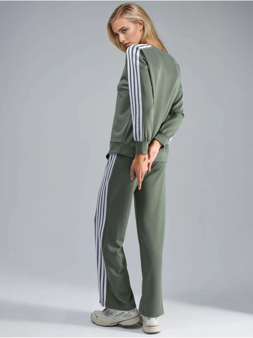 Ensemble sweat-shirt rayé à col rond et pantalon droit hiccup - Kiabi