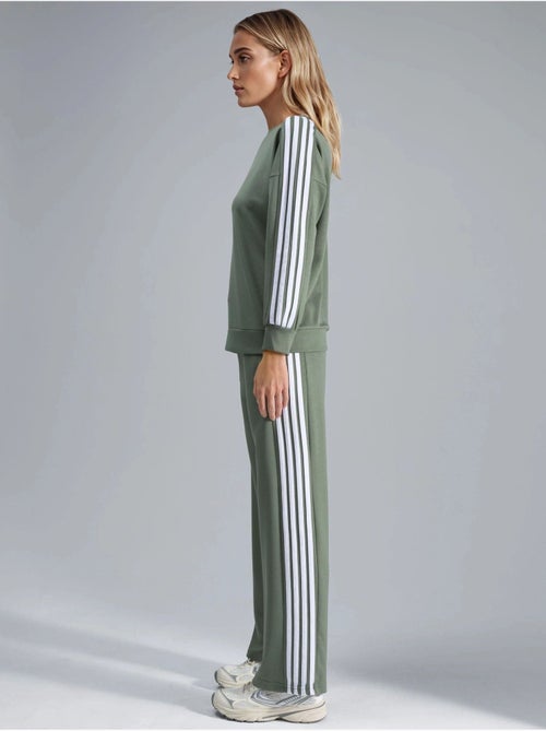 Ensemble sweat-shirt rayé à col rond et pantalon droit hiccup - Kiabi