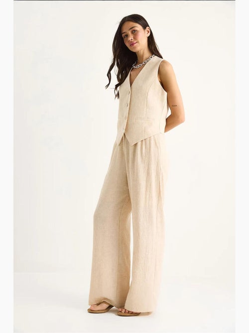 Ensemble trois pièces avec pantalon taille haute, gilet et doublure lucci - Kiabi Ensemble trois pièces avec pantalon taille haute, gilet et doublure lucci - Kiabi