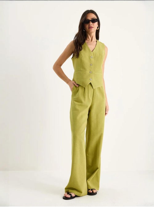 Ensemble trois pièces avec pantalon taille haute, gilet et doublure lucci - Kiabi Ensemble trois pièces avec pantalon taille haute, gilet et doublure lucci - Kiabi