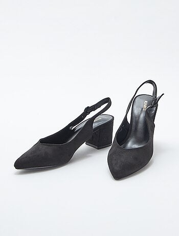 Escarpins ouverts à bout pointu
