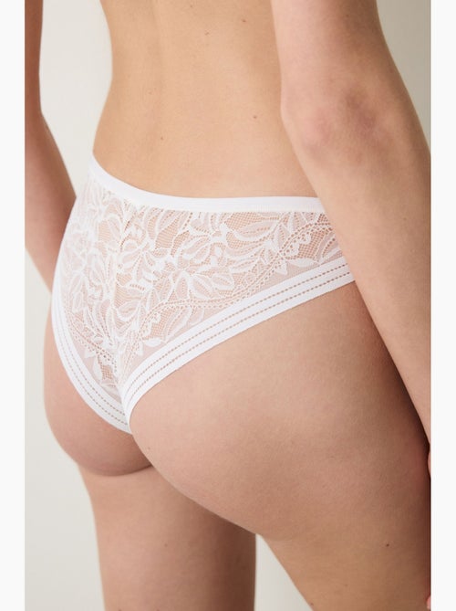 Essentials v shape slip brésilien penti - Kiabi Essentials v shape slip brésilien penti - Kiabi