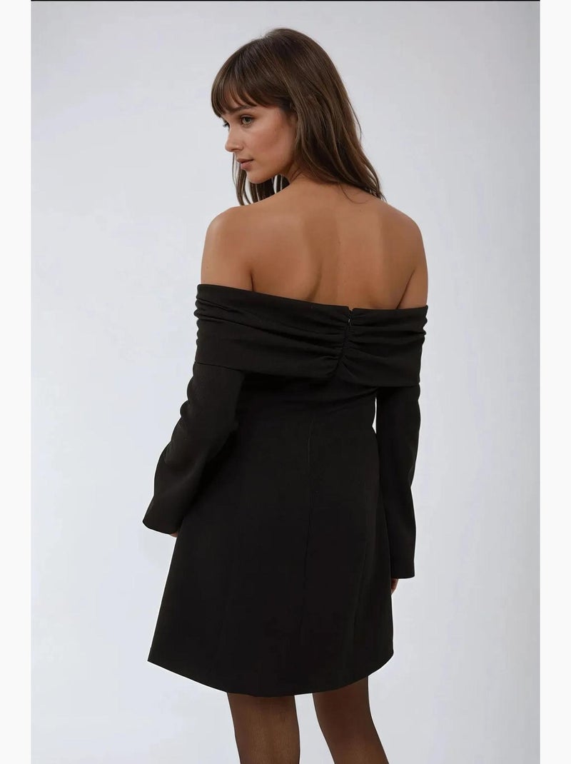 Exclusieve, op maat gemaakte off-shoulder mini-jurk met knoopdetail hiccup Zwart - Kiabi