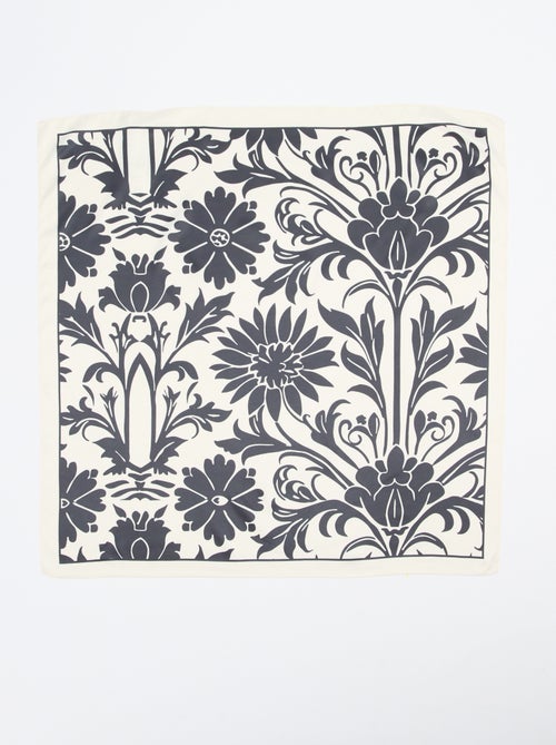 Fantasierijke satijnen sjaal (65x65 cm) - Kiabi