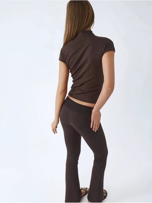 Flared broek met elastische tailleband busem - Kiabi Flared broek met elastische tailleband busem - Kiabi