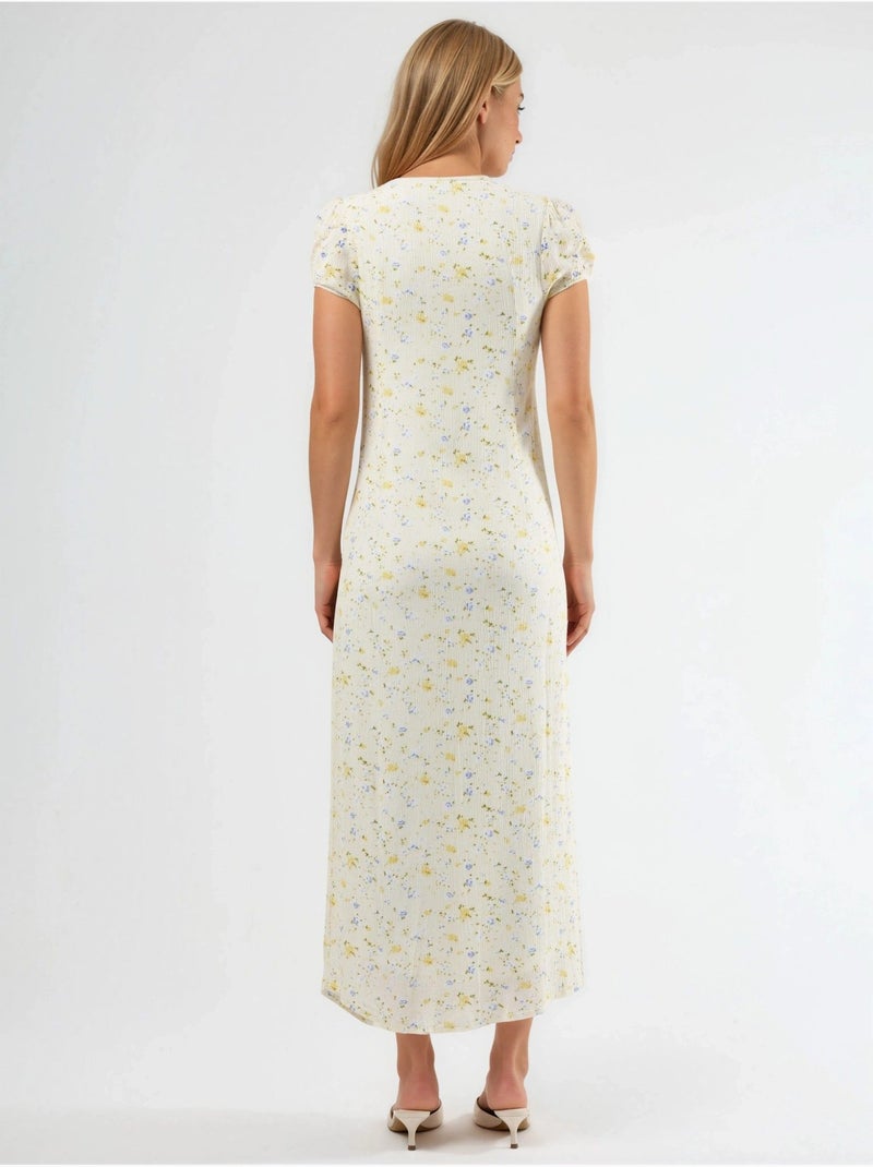 Floral midi-jurk met u-hals en strikdetail busem Wit - Kiabi