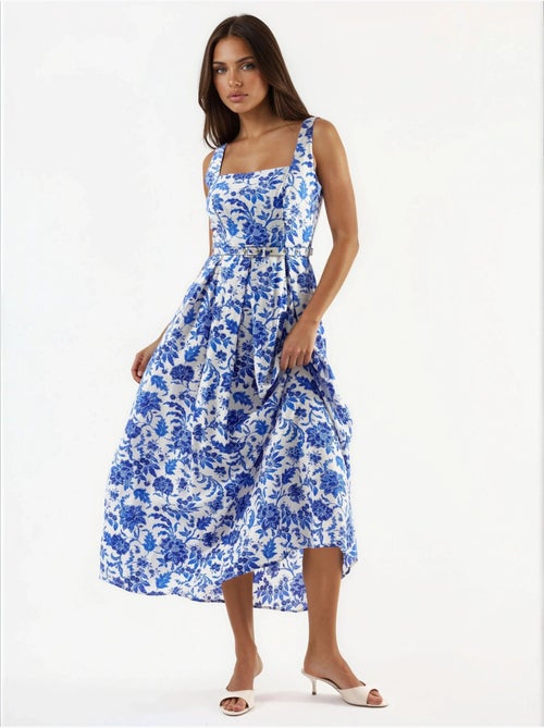Floral midi-jurk met vierkante hals busem - Kiabi Floral midi-jurk met vierkante hals busem - Kiabi