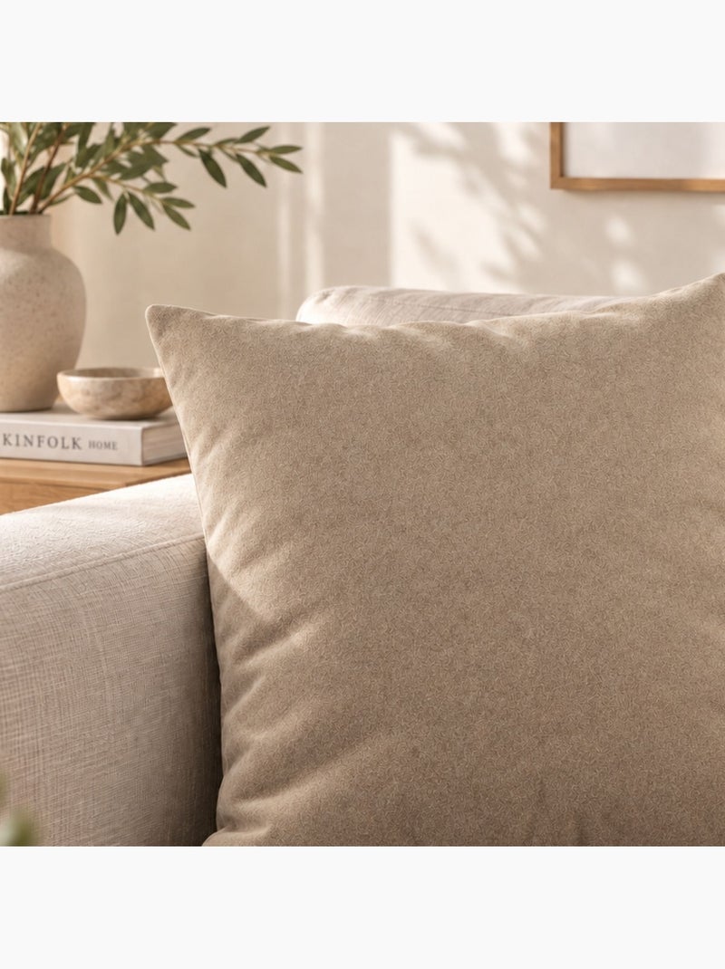 Fluwelen kussen met perzikhuideffect Beige - Kiabi