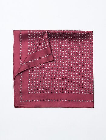 Foulard à motifs