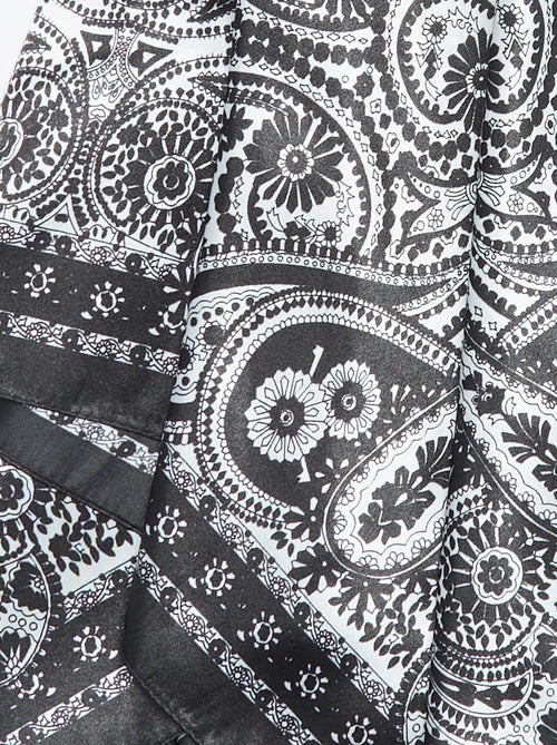 Foulard imprimé 'arabesques' - Kiabi