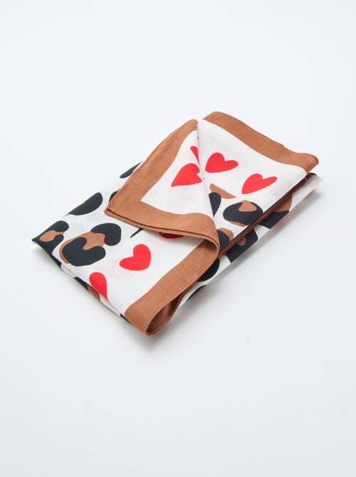Foulard imprimé fantaisie (100x100 cm)  'Agathe Sorlet x Kiabi' - Saint-Valentin - Kiabi