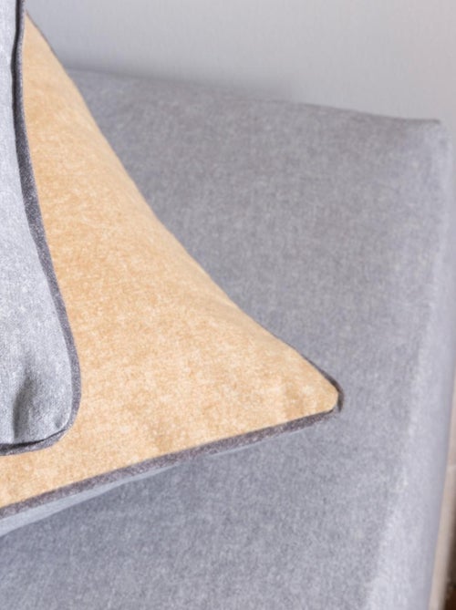 Future Home - Drap housse en flanelle coton 57 fils uni - Kiabi Future Home - Drap housse en flanelle coton 57 fils uni - Kiabi
