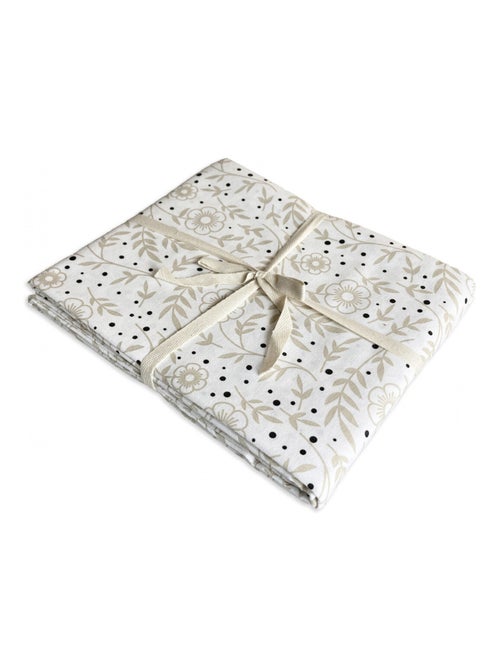 Future Home - Nappe carrée anti-taches déperlante floral - Kiabi Future Home - Nappe carrée anti-taches déperlante floral - Kiabi