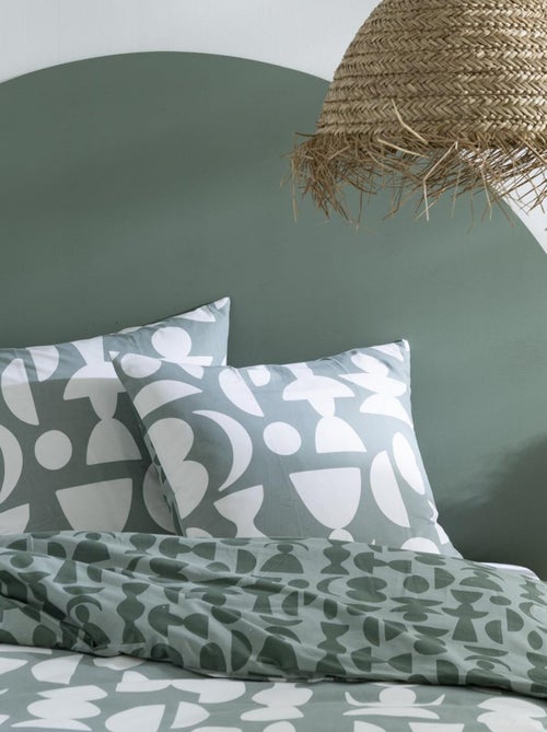 Future Home - Parure de lit 2 personnes en coton 57 fils imprimé vert - Kiabi Future Home - Parure de lit 2 personnes en coton 57 fils imprimé vert - Kiabi