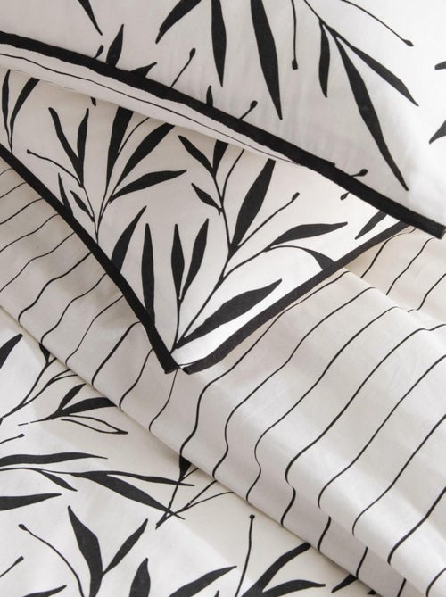Future Home - Parure de lit 2 personnes feuillage et rayures en coton - Kiabi Future Home - Parure de lit 2 personnes feuillage et rayures en coton - Kiabi
