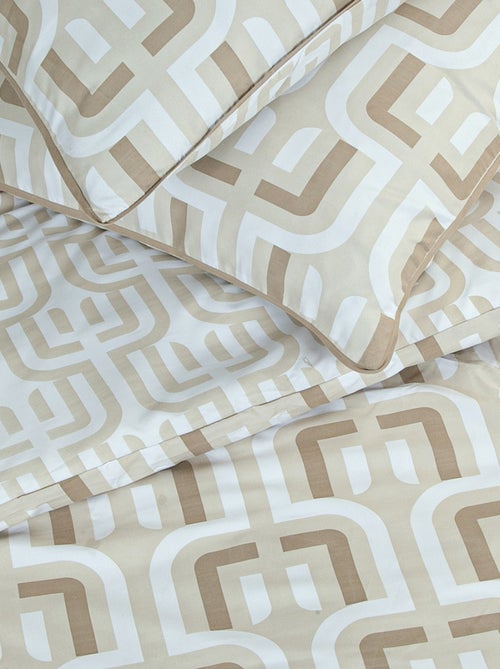 Future Home - Parure de lit double rétro en microfibre lavée - Kiabi Future Home - Parure de lit double rétro en microfibre lavée - Kiabi
