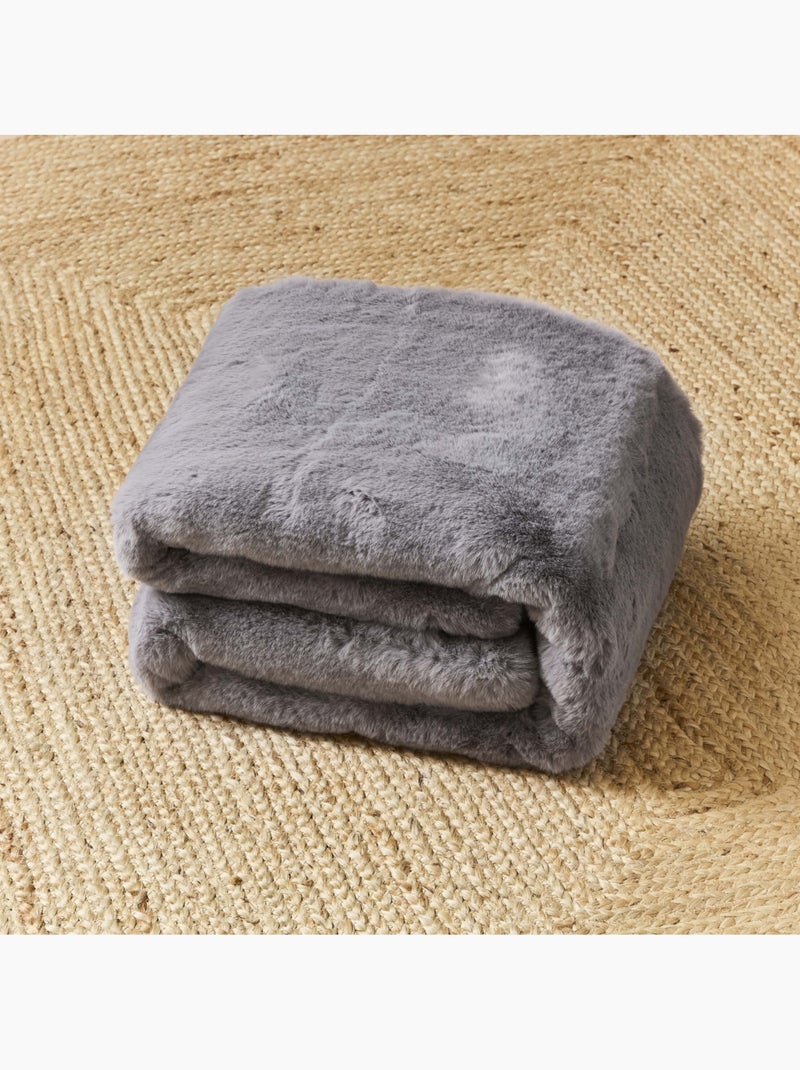 Future Home - Plaid fausse fourrure 130x150 cm Gris foncé - Kiabi