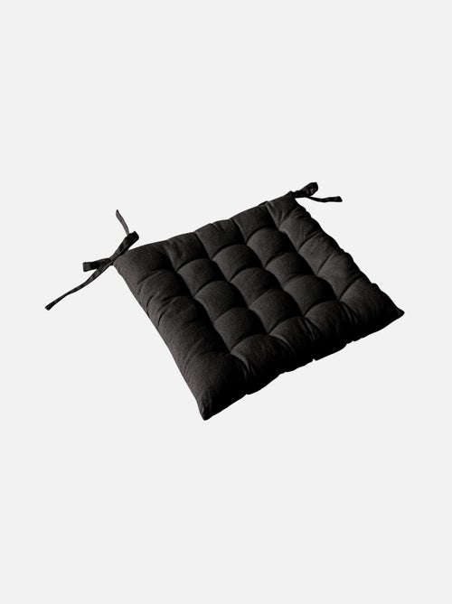 Galette de chaise piquée 16 points en coton et nouettes - Kiabi Galette de chaise piquée 16 points en coton et nouettes - Kiabi