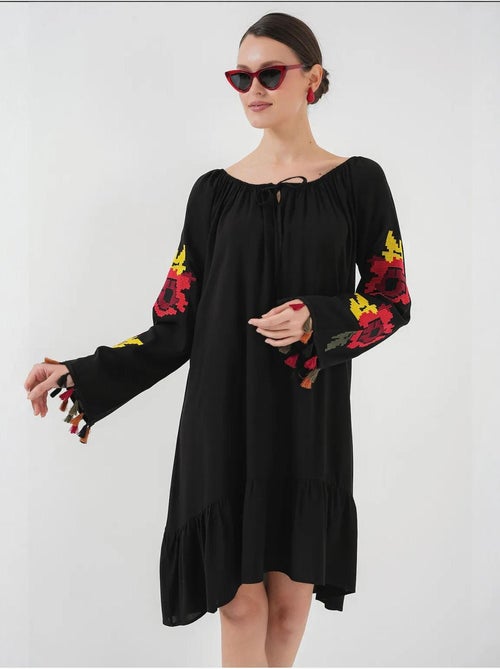 Geborduurde midi-jurk bdart - Kiabi Geborduurde midi-jurk bdart - Kiabi