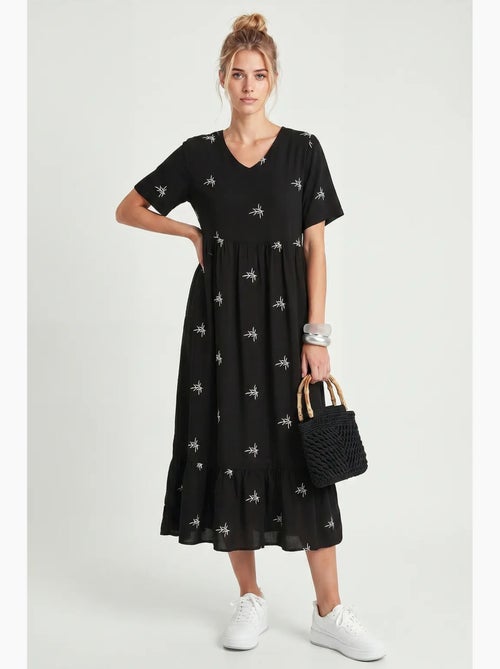 Geborduurde midi-jurk met v-hals istanbul - Kiabi Geborduurde midi-jurk met v-hals istanbul - Kiabi