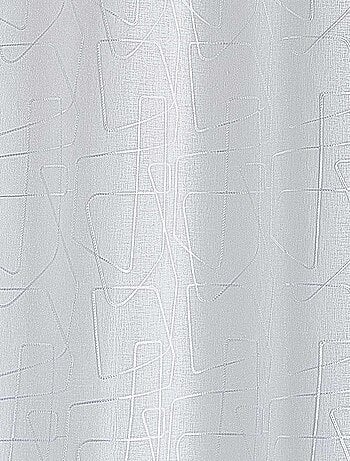 Geborduurde voile in grafische stijl
