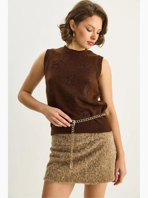 Gebreide sweater-vest met borduursel lucci - Kiabi Gebreide sweater-vest met borduursel lucci - Kiabi