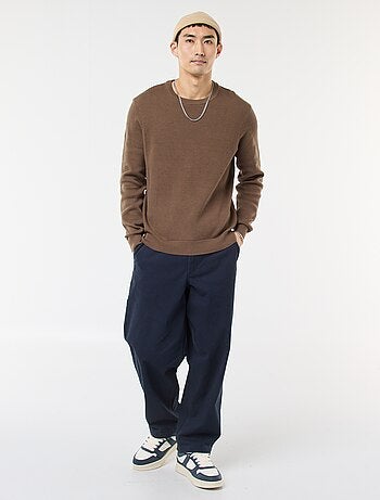 Gebreide trui met ronde hals en fantasiepatroontje