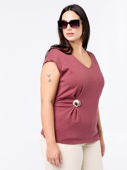 Gedrapeerd T-shirt met goudkleurig sieraad - Kiabi