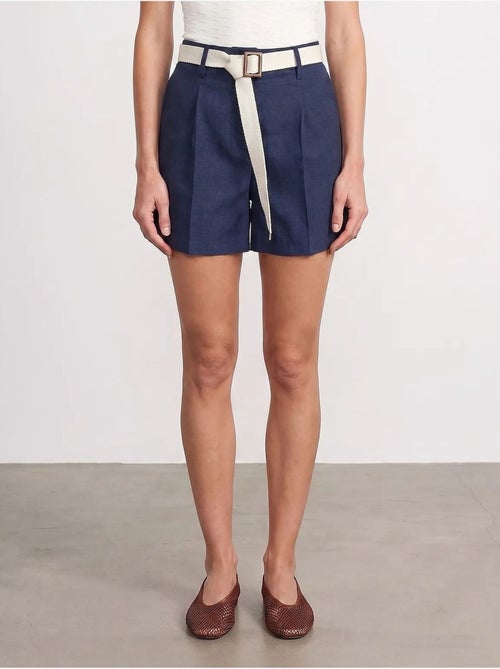 Geklede short met hoge taille en ceintuur dilvin - Kiabi Geklede short met hoge taille en ceintuur dilvin - Kiabi