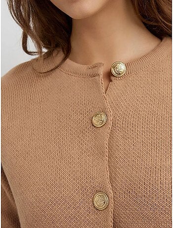 Geknoopt gebreid vest