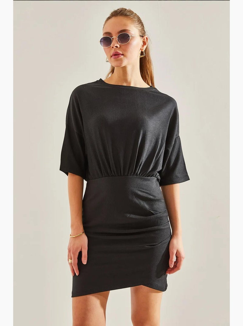 Geplooide jurk met elastische taille lucci Zwart - Kiabi