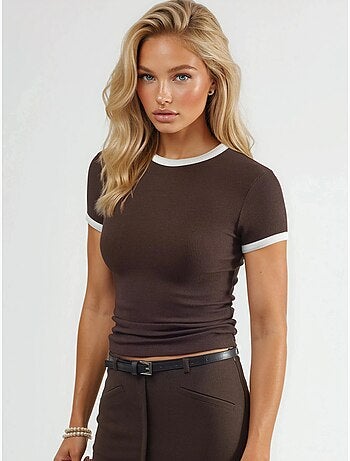 Geribbeld t-shirt met korte mouwen en ronde hals busem