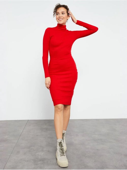 Geribbelde midi-jurk met coltrui tommy - Kiabi Geribbelde midi-jurk met coltrui tommy - Kiabi