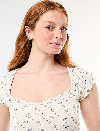 Geribd T-shirt met korte mouwen en volants