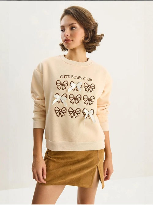 Geribde sweatshirt met print, ronde hals en lange mouwen lucci - Kiabi