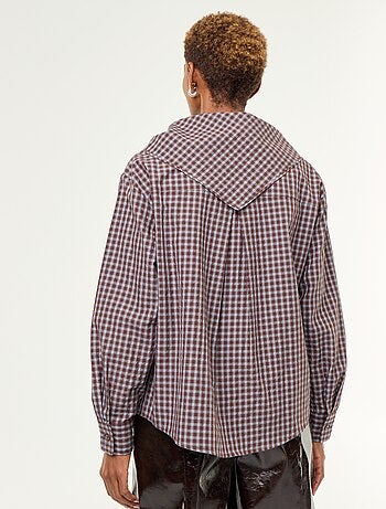 Geruite blouse met sjaal