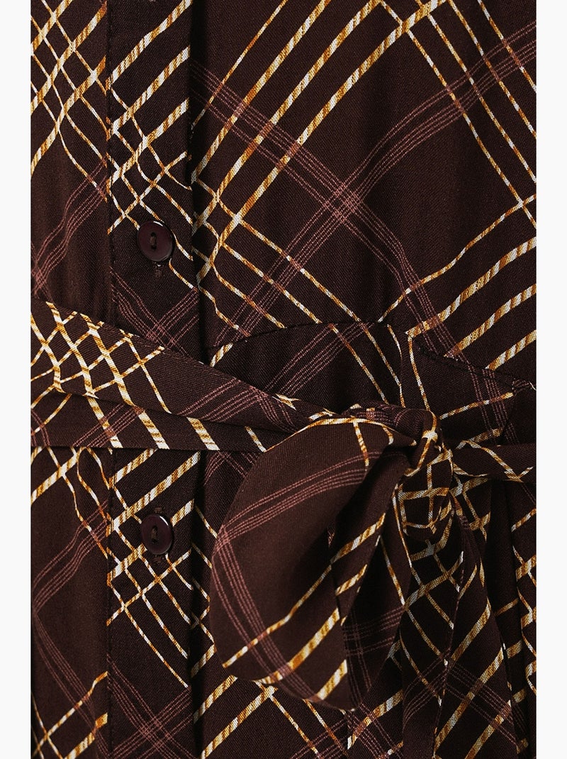Geruite midi blousejurk met knoopsluiting bdart Chocoladebruin - Kiabi