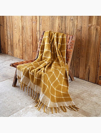 Geruite plaid met mohair-look en franjes