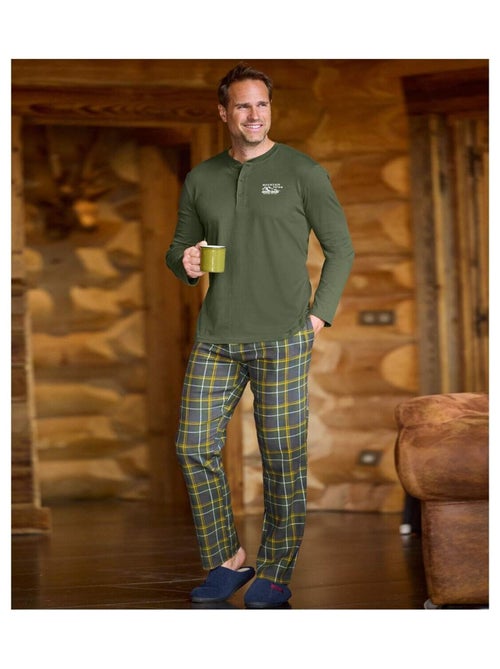 Geruite pyjama van jersey en flanel - atlas for men - Kiabi Geruite pyjama van jersey en flanel - atlas for men - Kiabi