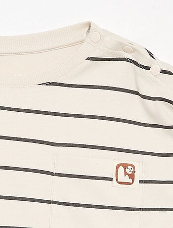 Gestreept T-shirt - gemakkelijk aan te trekken collectie