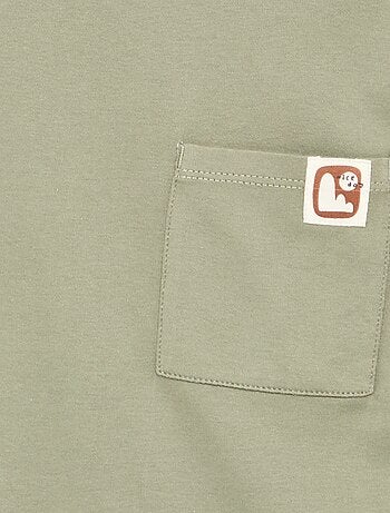 Gestreept T-shirt - gemakkelijk aan te trekken collectie